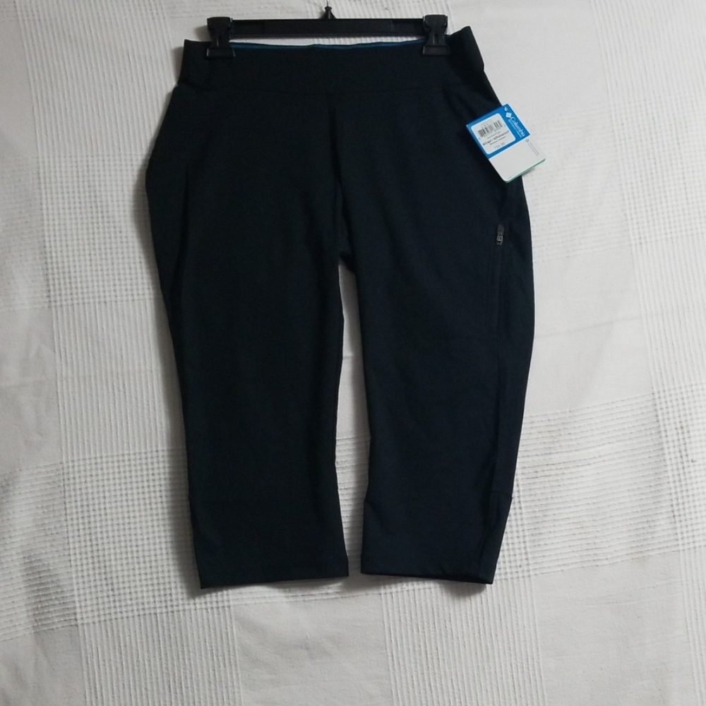 NWT Columbia sports capris